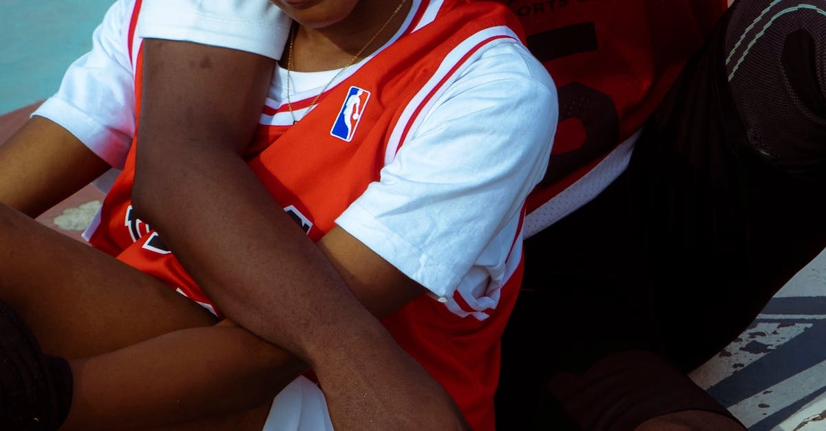 Скриншот игрового процесса Gates of Olympus с символами античной мифологии